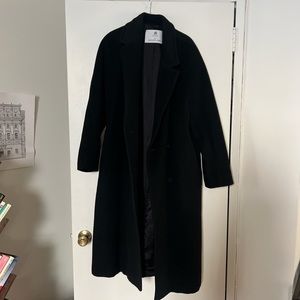 Aritzia Babaton Slouch Coat Wool Medium Oversized